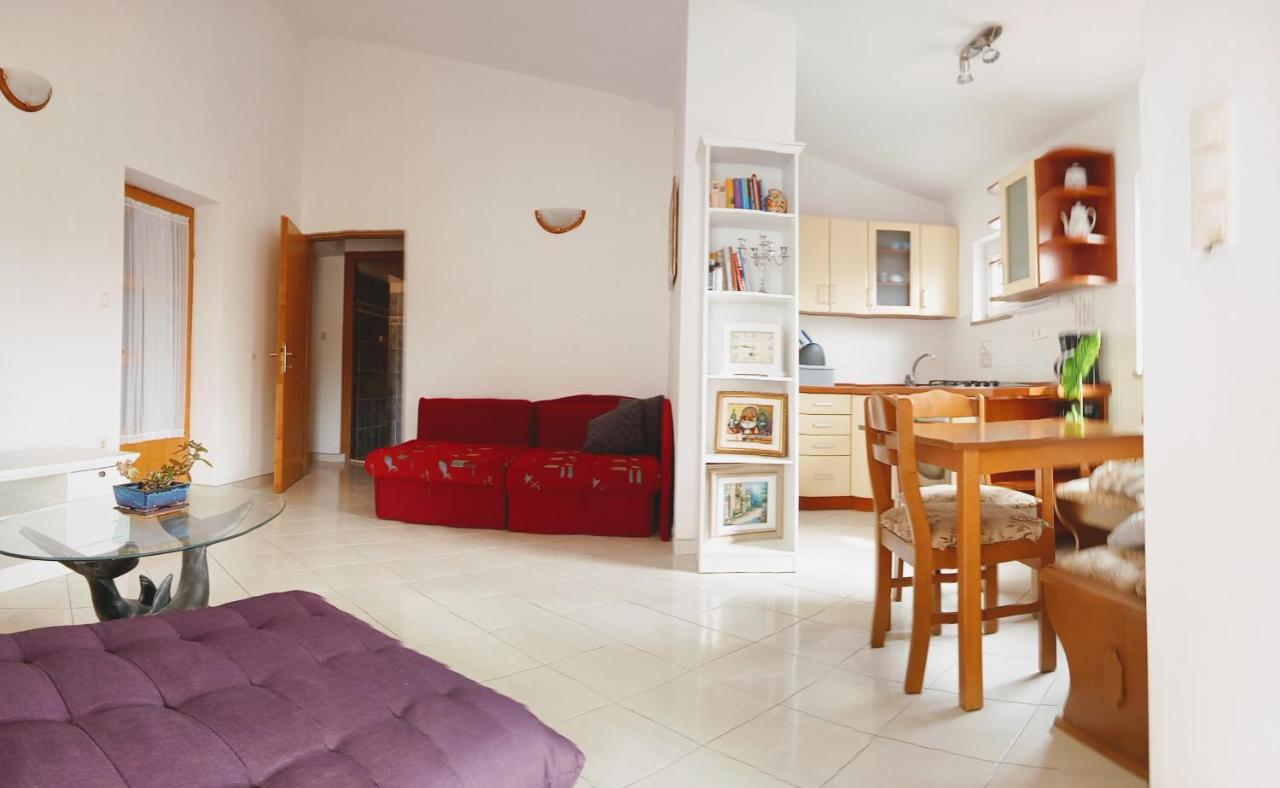 Apartmani Nikolina Ražanac Dış mekan fotoğraf